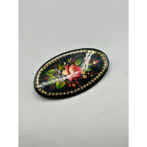 Russian Lacquered Pin Brooch Hand Painted Black Floral Design Oval Shaped Signed - Picture 3 of 6